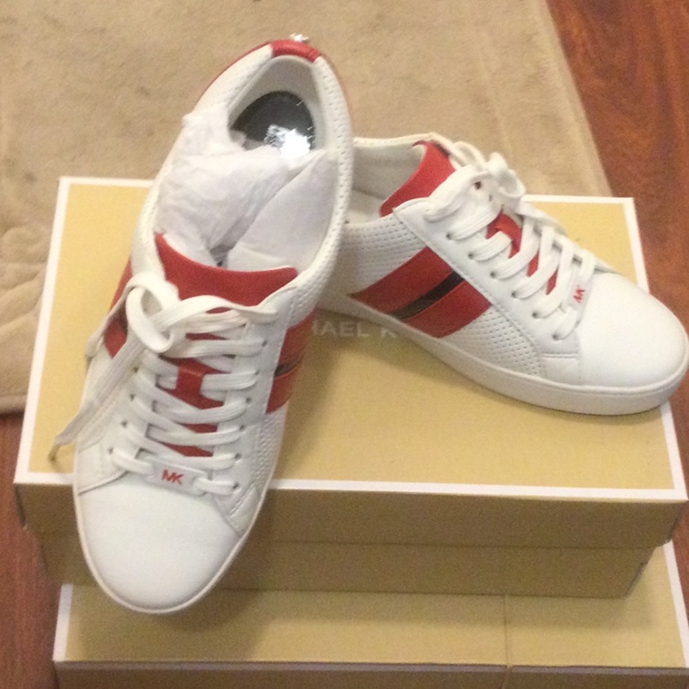 ❤️PRETTY MK SNEAKERS❤️